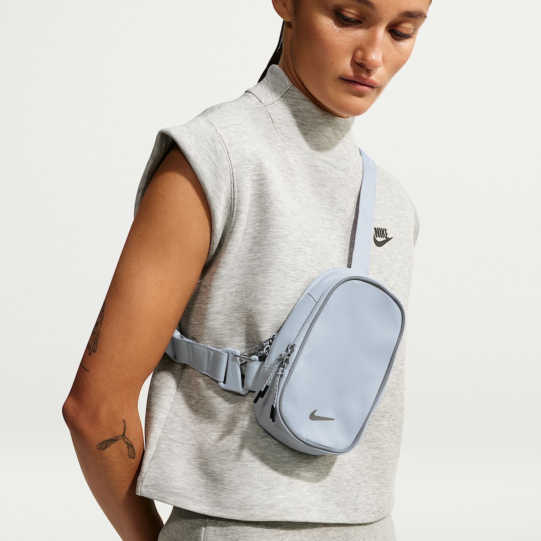 Nike Commute Cross-Body Bag (1L). Nike ID
